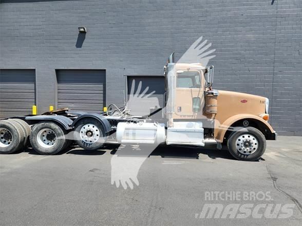 Peterbilt 367 Тягачі