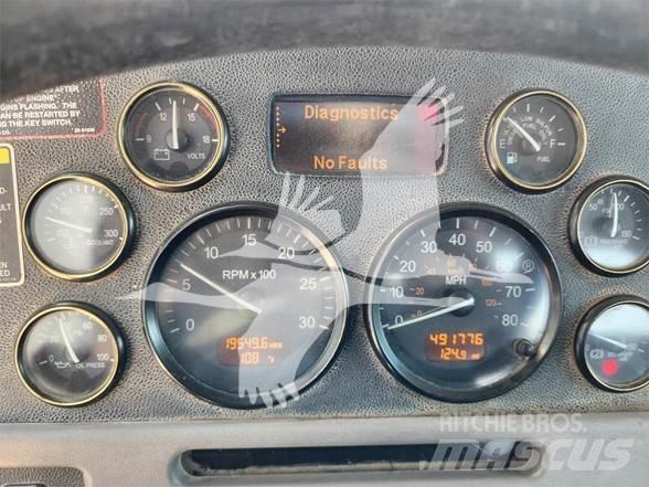 Peterbilt 367 Тягачі