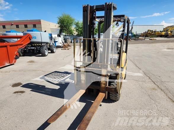 Yale GP060VX Дизельні навантажувачі