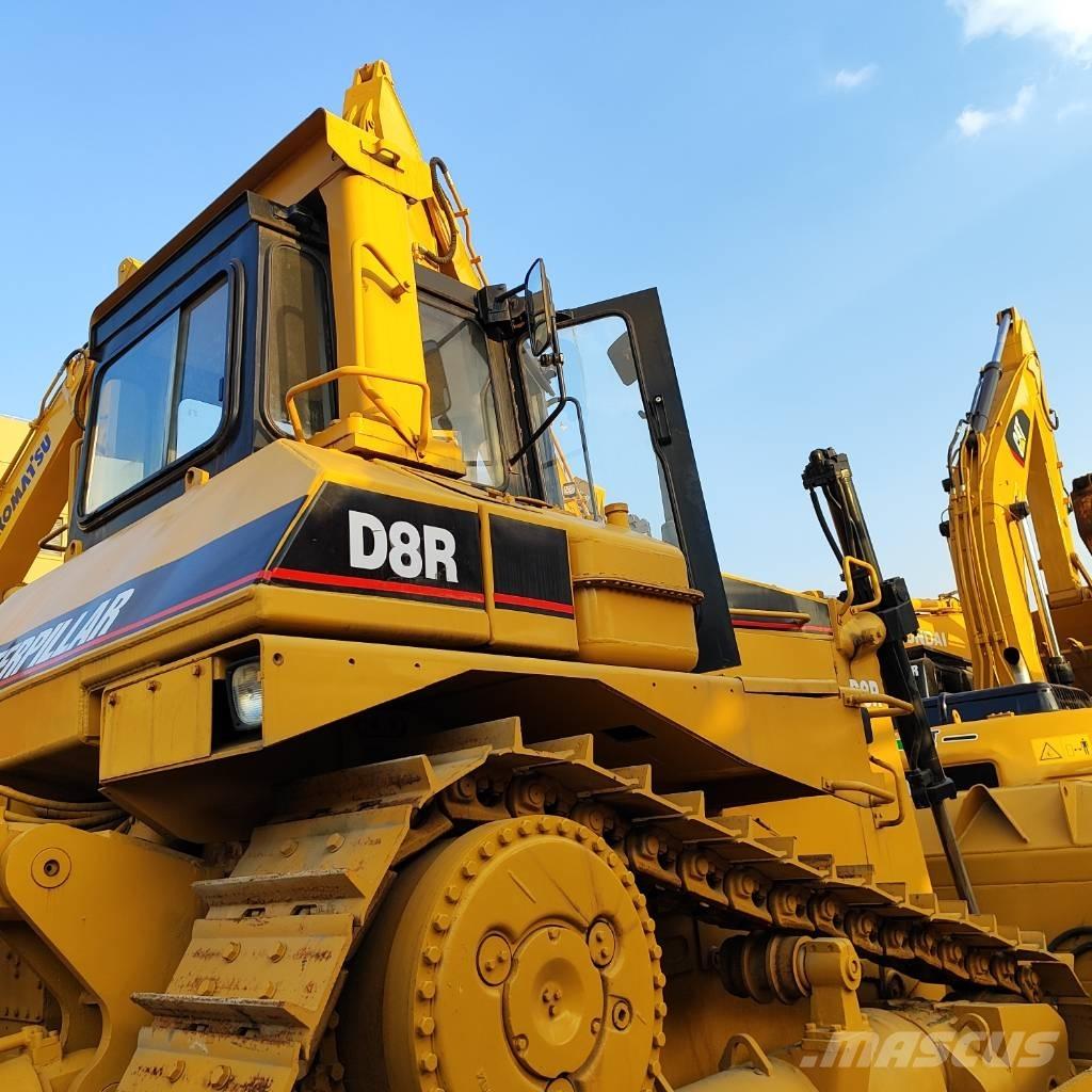 CAT D 8 R Гусеничні бульдозери