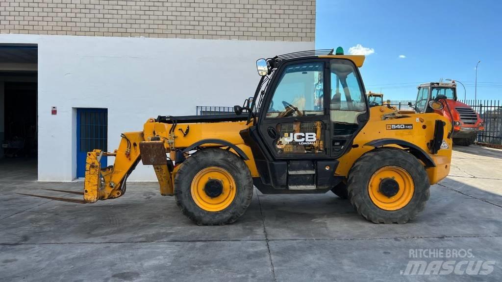 JCB 540-140 Телескопічні навантажувачі
