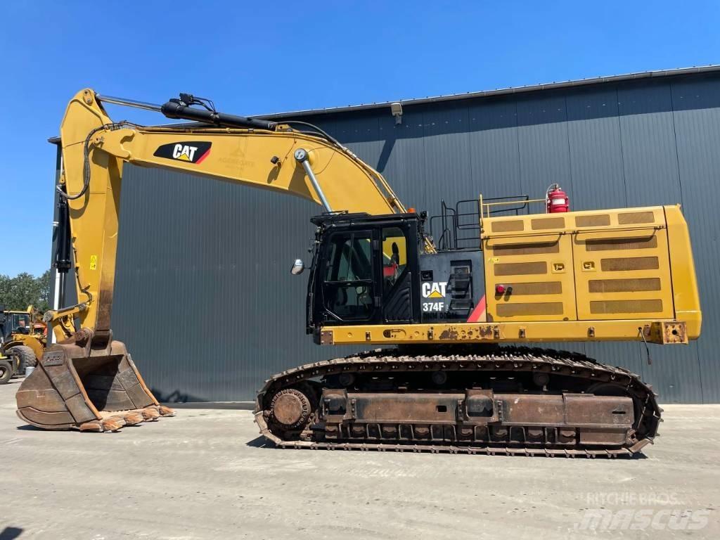 CAT 374F L Гусеничні екскаватори
