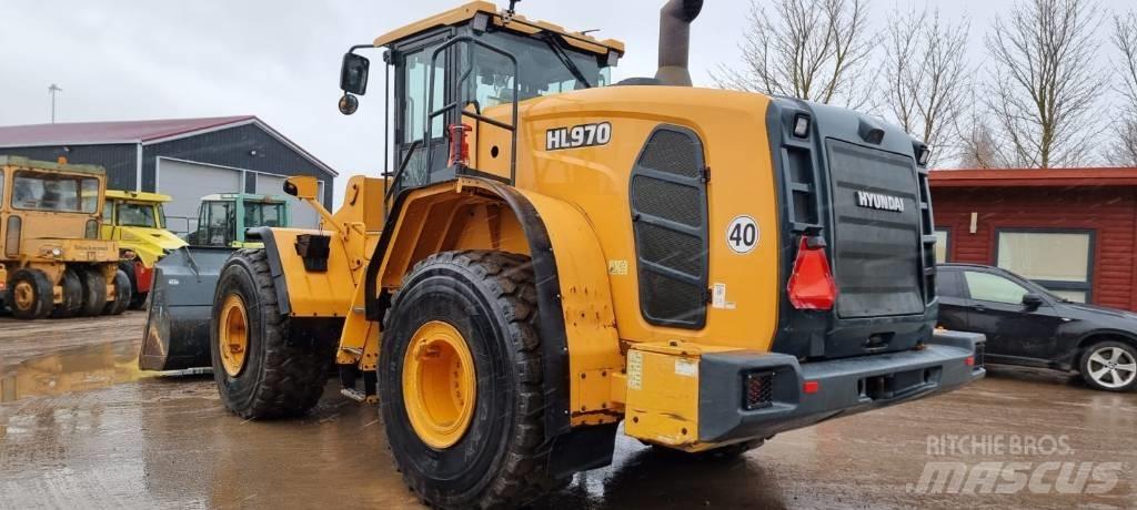 Hyundai HL 970 Фронтальні навантажувачі