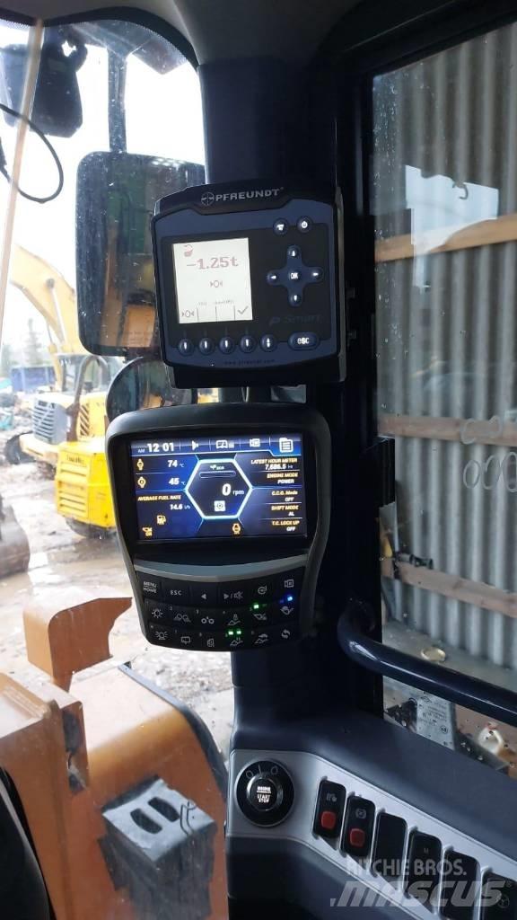 Hyundai HL 970 Фронтальні навантажувачі