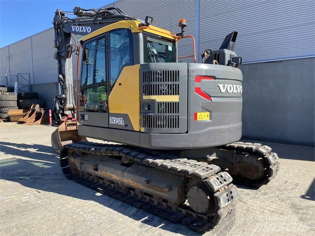 Volvo ECR145EL Гусеничні екскаватори