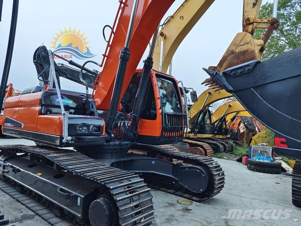 Doosan DX 300 LC Гусеничні екскаватори