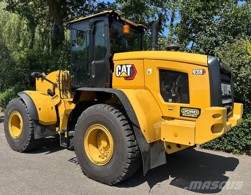 CAT 938M Фронтальні навантажувачі