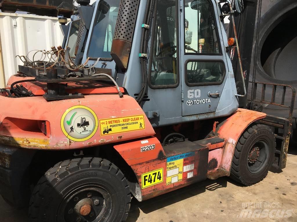 Toyota 5FG60 Газові навантажувачі