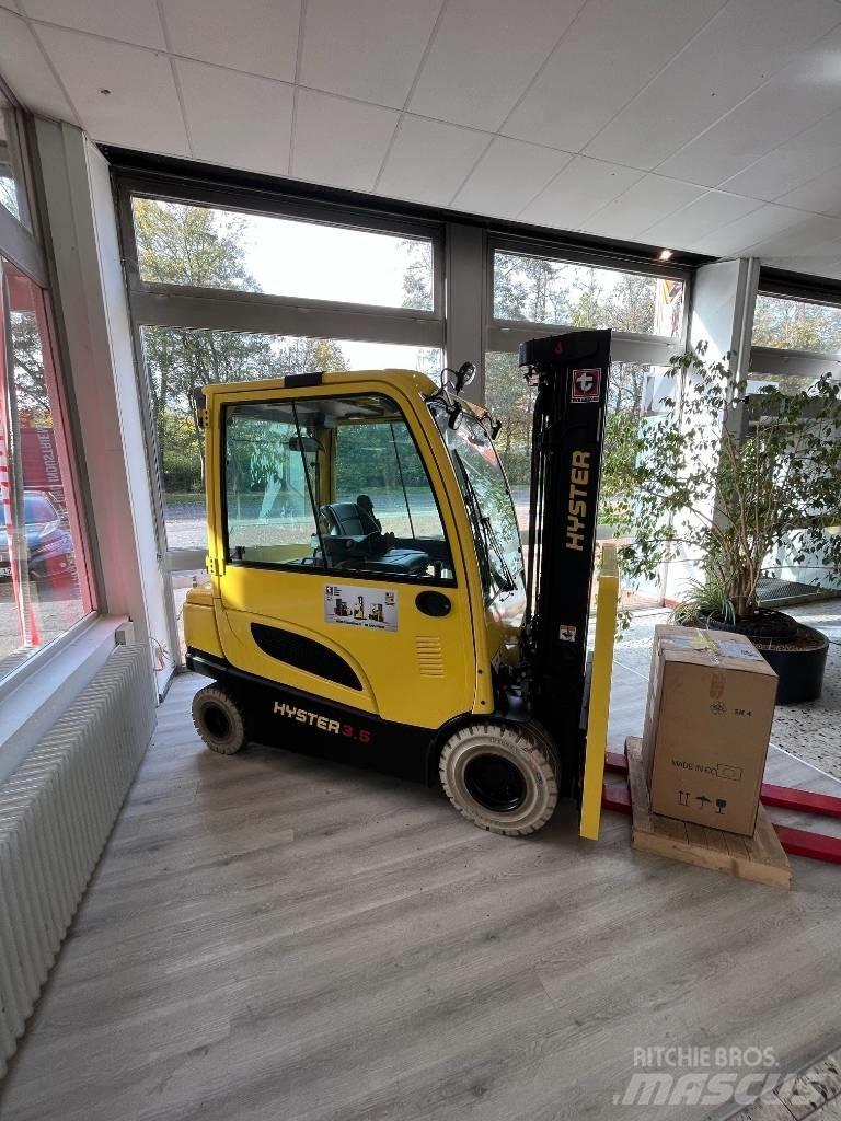 Hyster J3.5XN Електронавантажувачі
