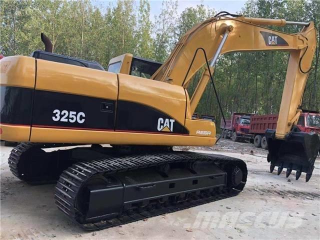 CAT 325C Гусеничні екскаватори