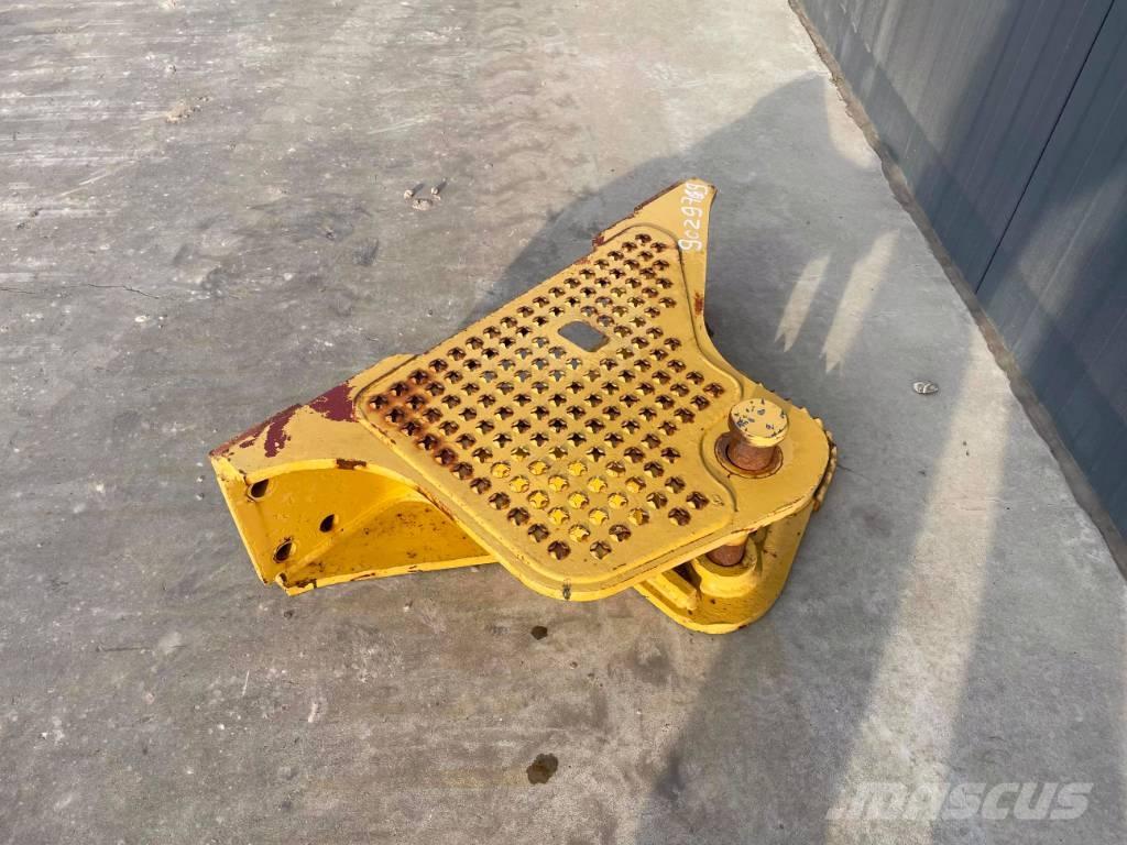 CAT D6K Zugtraverse Інше обладнання