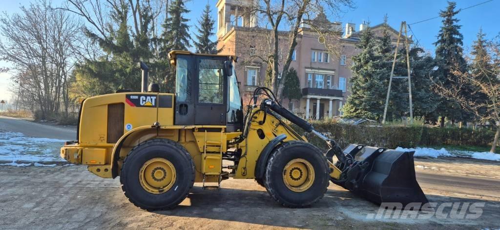 CAT 930 H Фронтальні навантажувачі