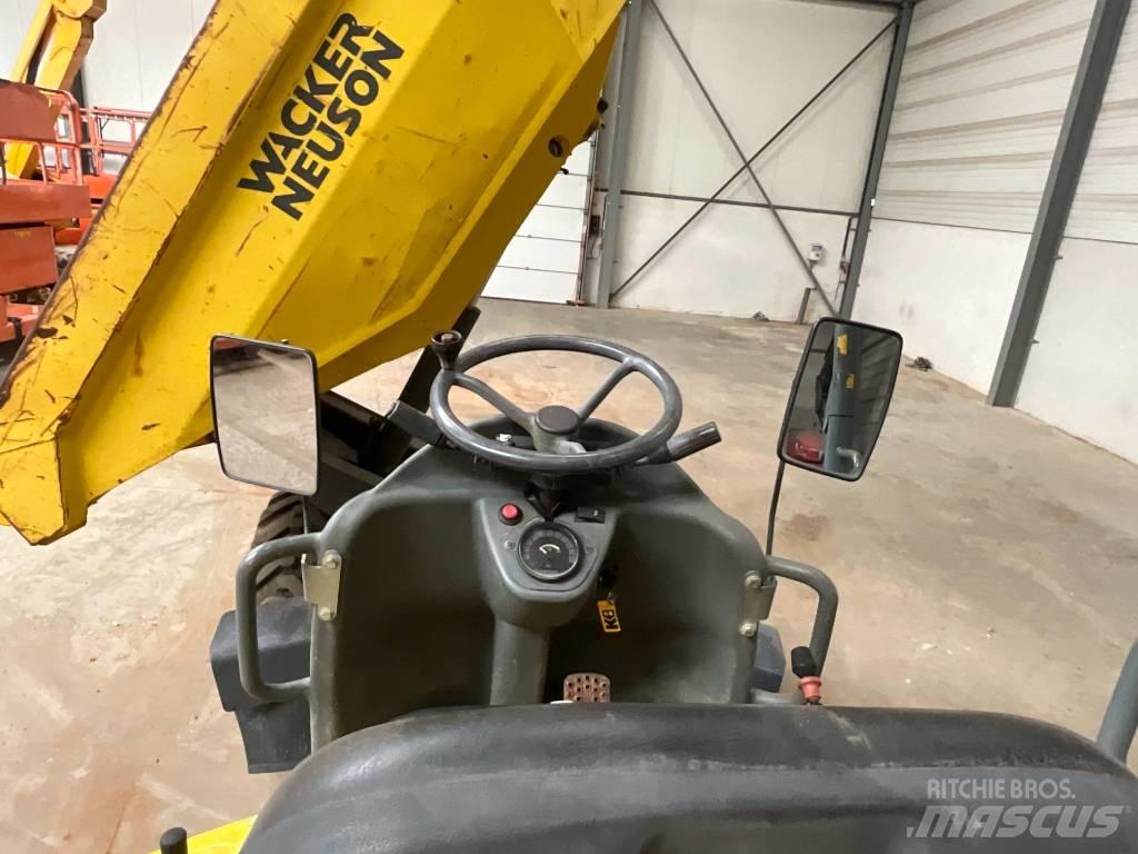 Neuson 5001 Міні самоскиди