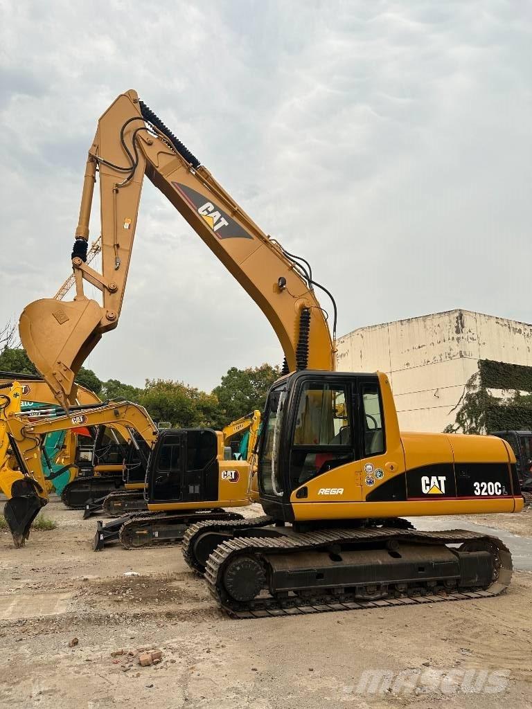 CAT 320C Гусеничні екскаватори