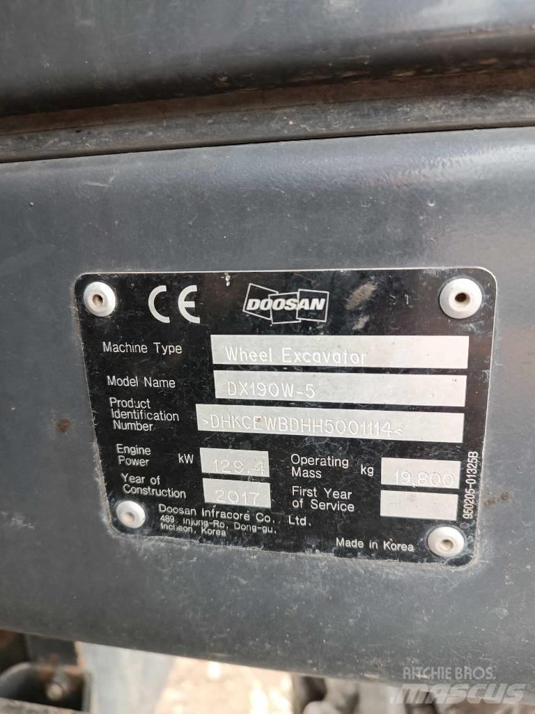 Doosan DX 190 W-5 Колісні екскаватори