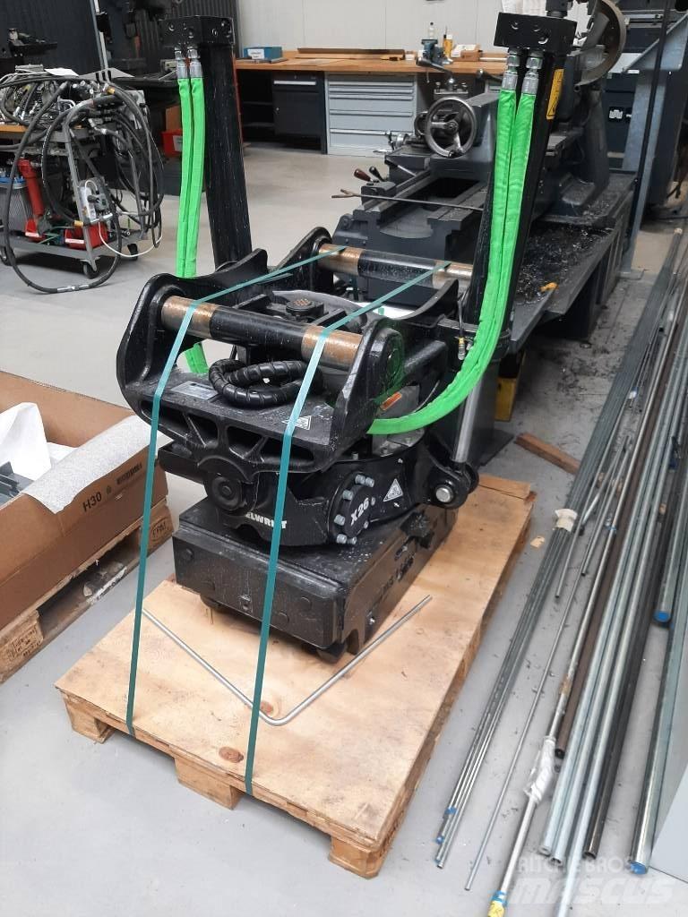 Steelwrist X26 S70 Гусеничні екскаватори
