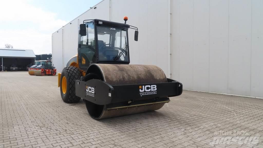 JCB VM166D Грунтові котки