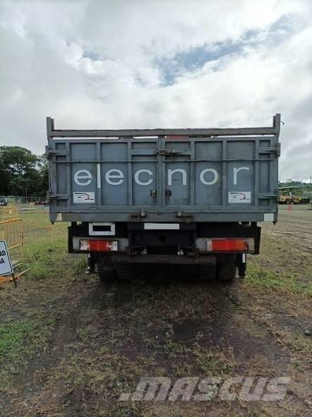 Iveco Trakker 410 Автокрани