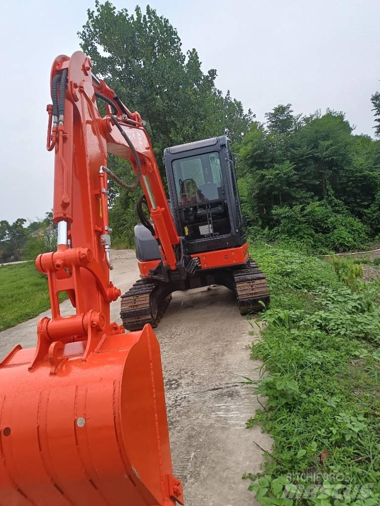 Hitachi ZX50U Міні-екскаватори < 7т