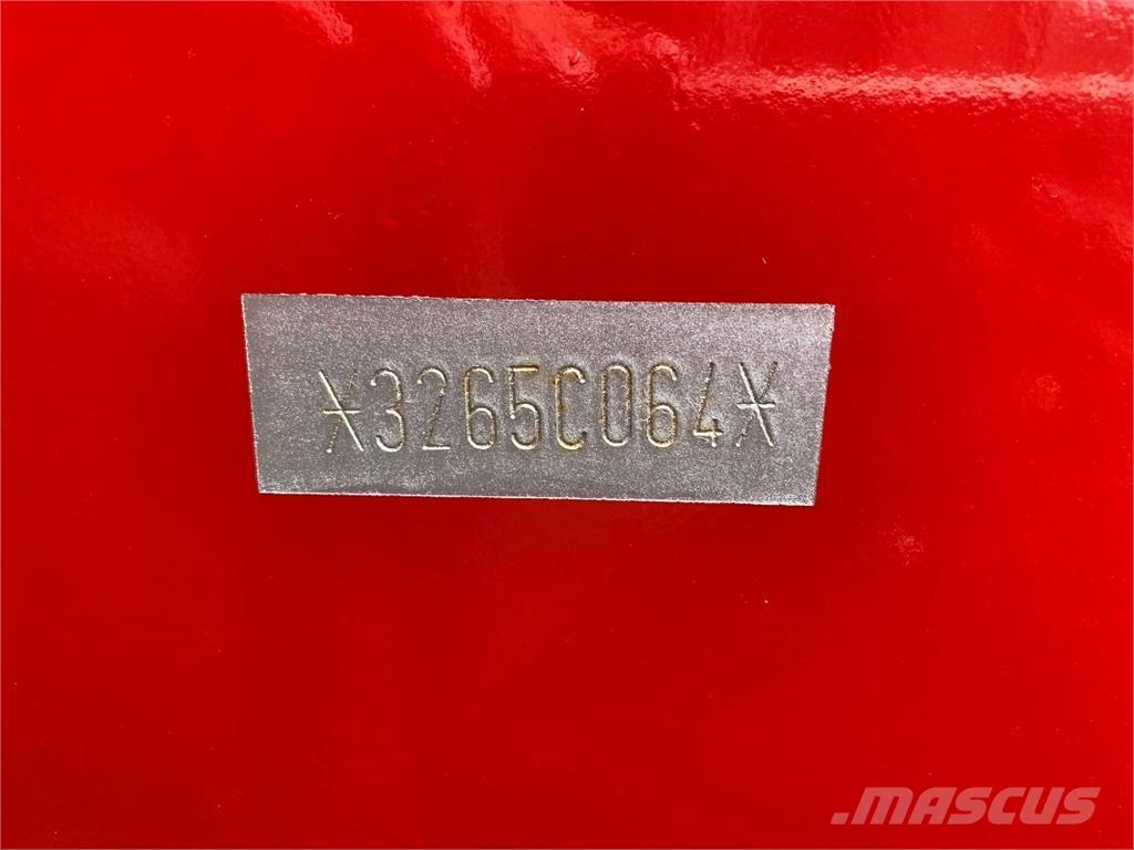 Schäffer 2630 SLT Міні-навантажувачі