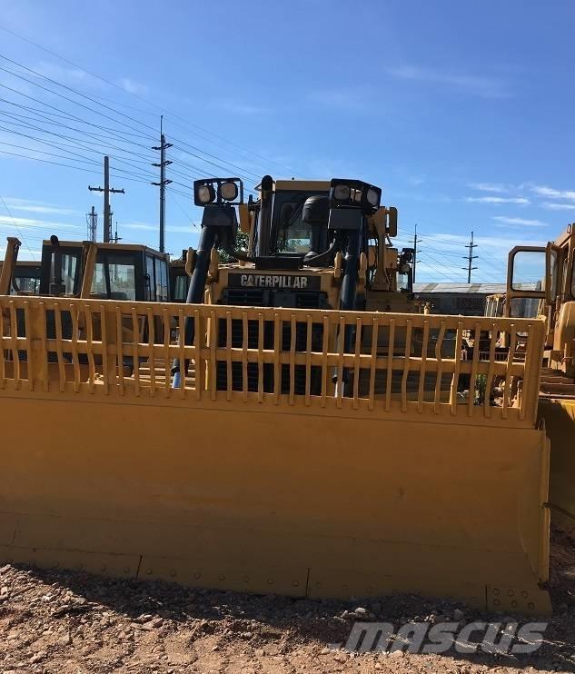 CAT D6R Гусеничні бульдозери