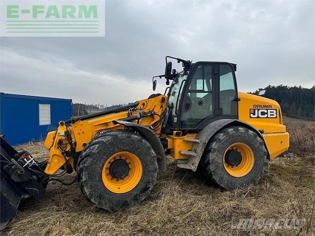 JCB tm 420 Телескопічний навантажувач