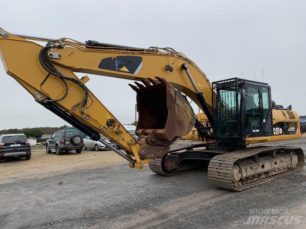 CAT 329 D Гусеничні екскаватори