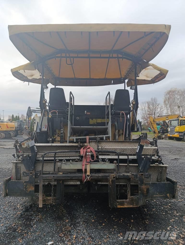 Dynapac DF 135 C Асфальтовкладачі