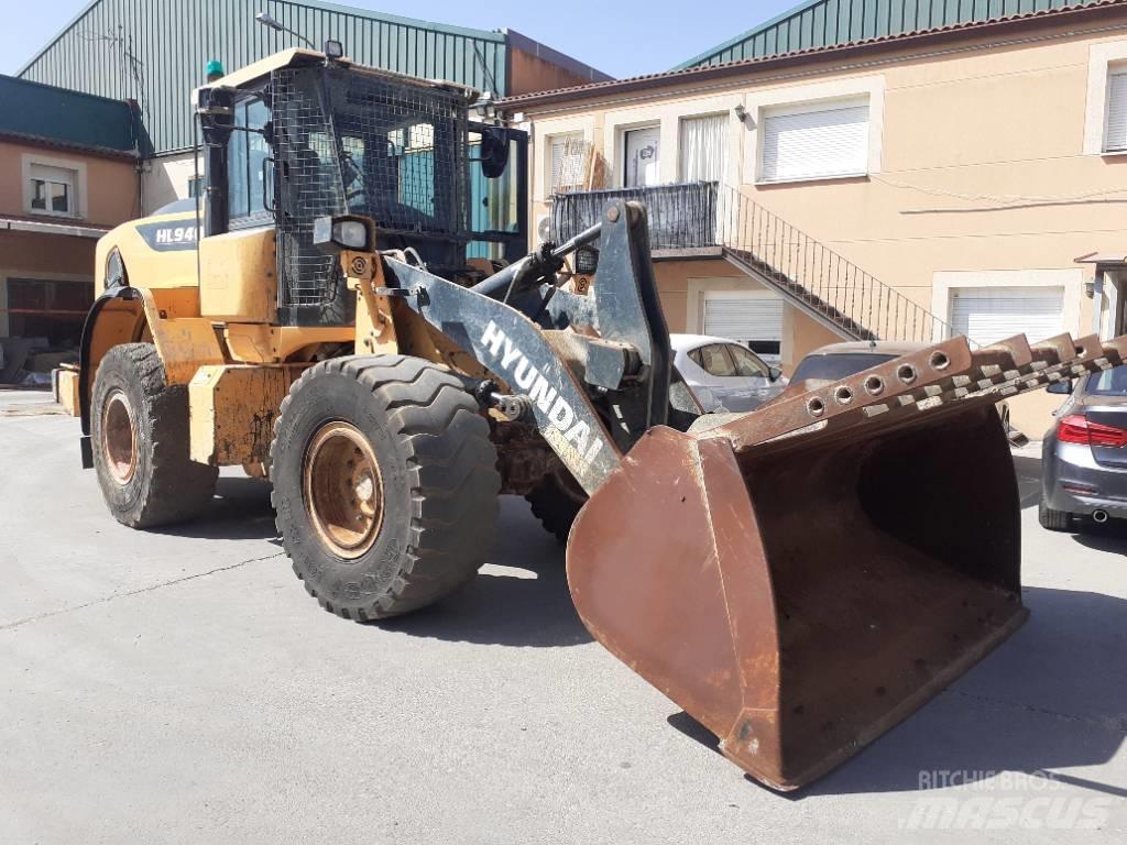Hyundai HL 940A Фронтальні навантажувачі