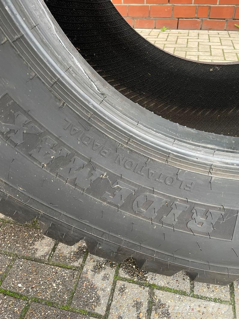 BKT 650/65R30,5 Колеса
