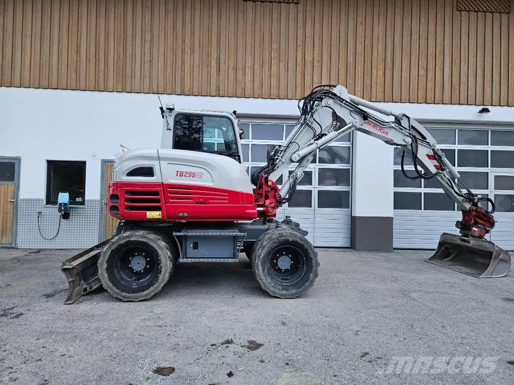 Takeuchi TB 295 W Колісні екскаватори