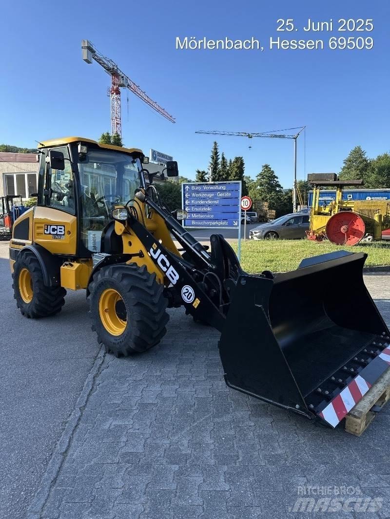 JCB 407 Фронтальні навантажувачі
