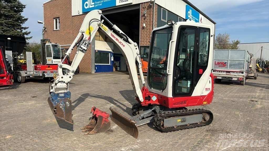 Takeuchi TB216 Міні-екскаватори < 7т
