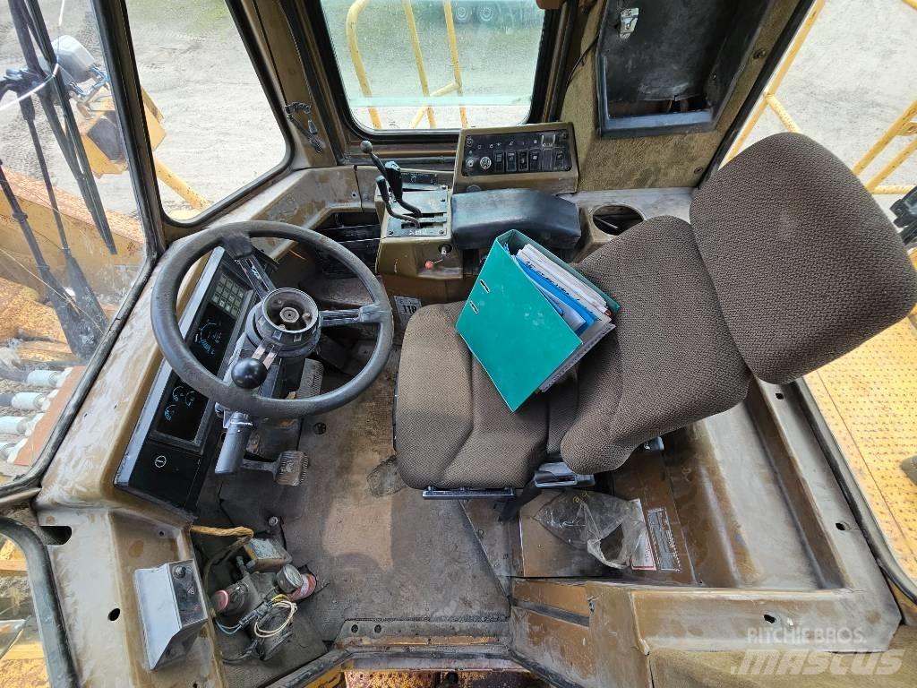 CAT 992 D Фронтальні навантажувачі