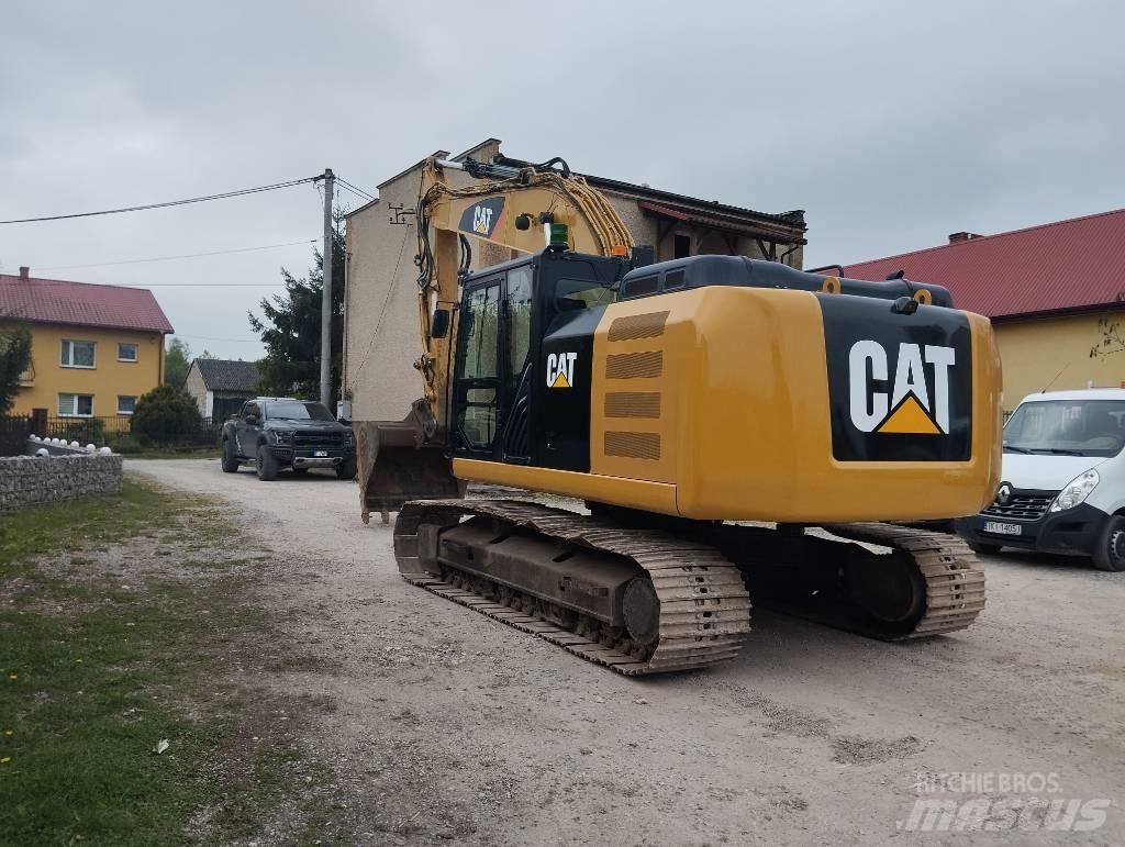 CAT 320 FL Гусеничні екскаватори