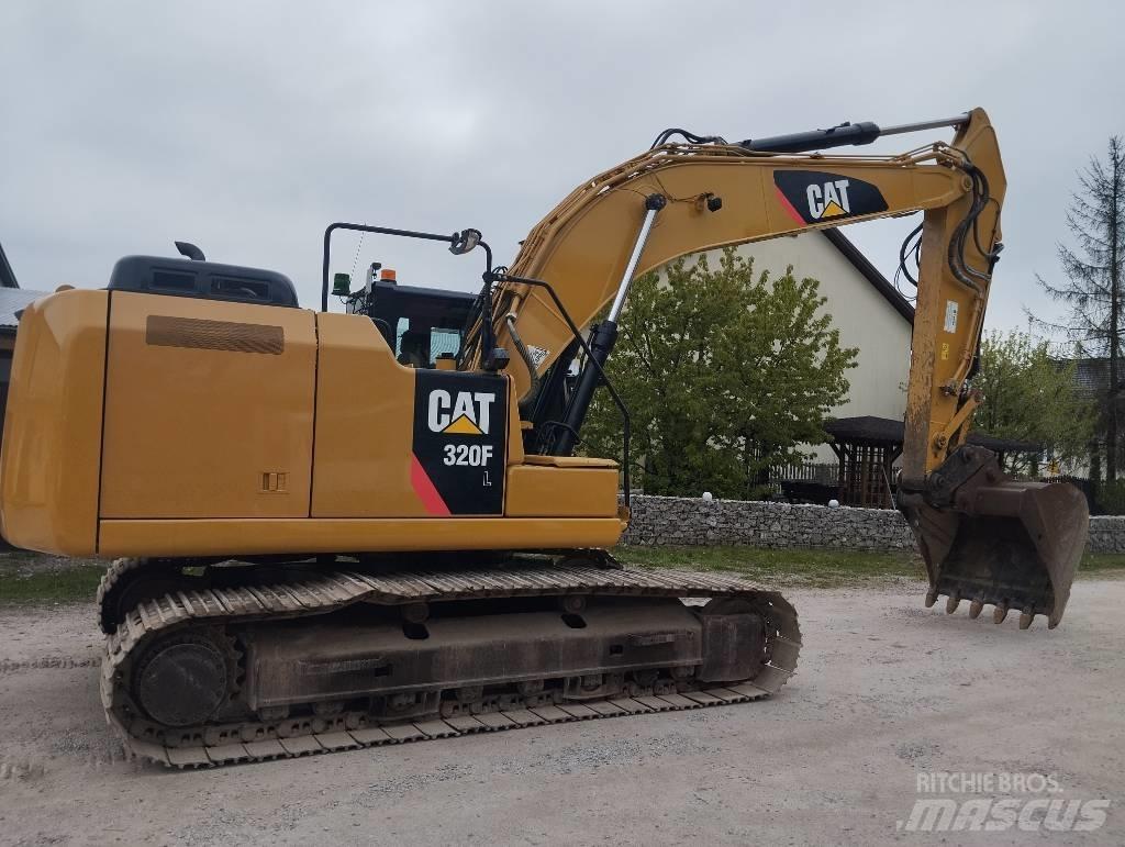 CAT 320 FL Гусеничні екскаватори