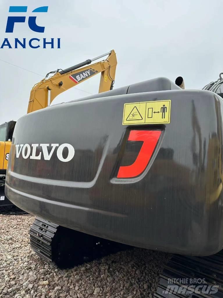 Volvo EC 210 Гусеничні екскаватори