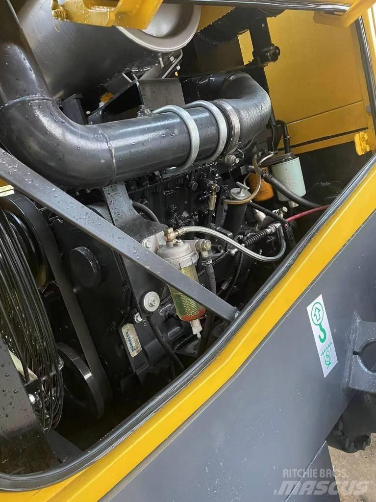 Komatsu WA 380 Фронтальні навантажувачі