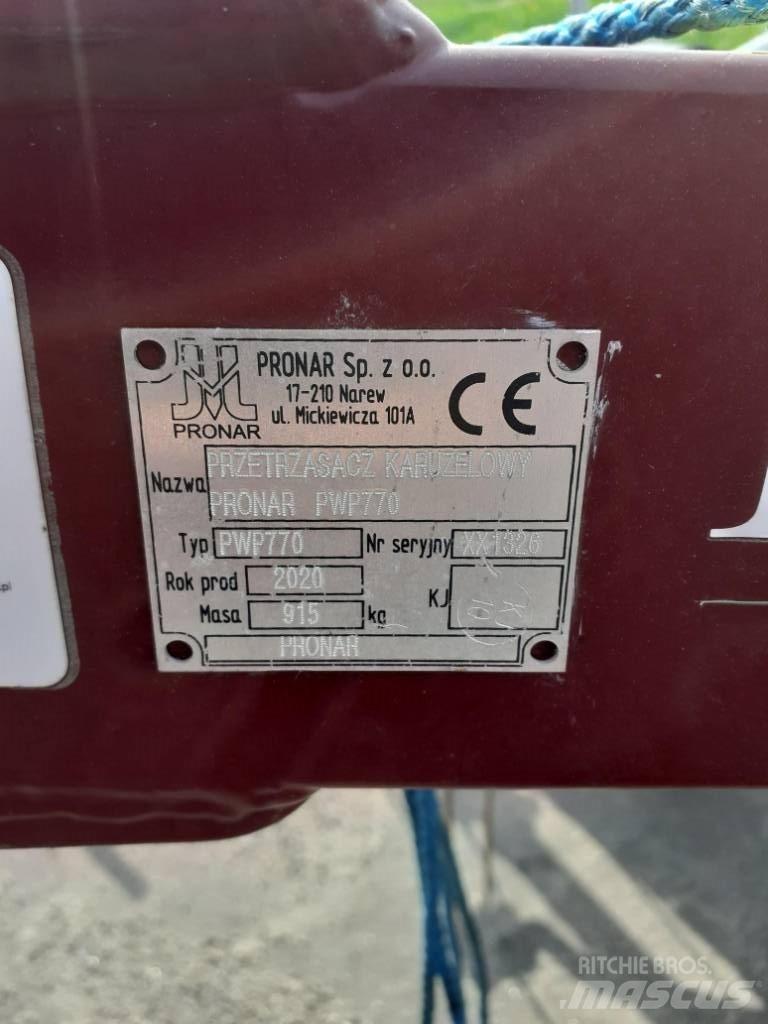 Pronar PWP 770 Граблі і сінозворушувачі