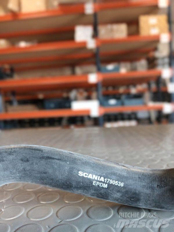 Scania HOSE 1790536 Двигуни
