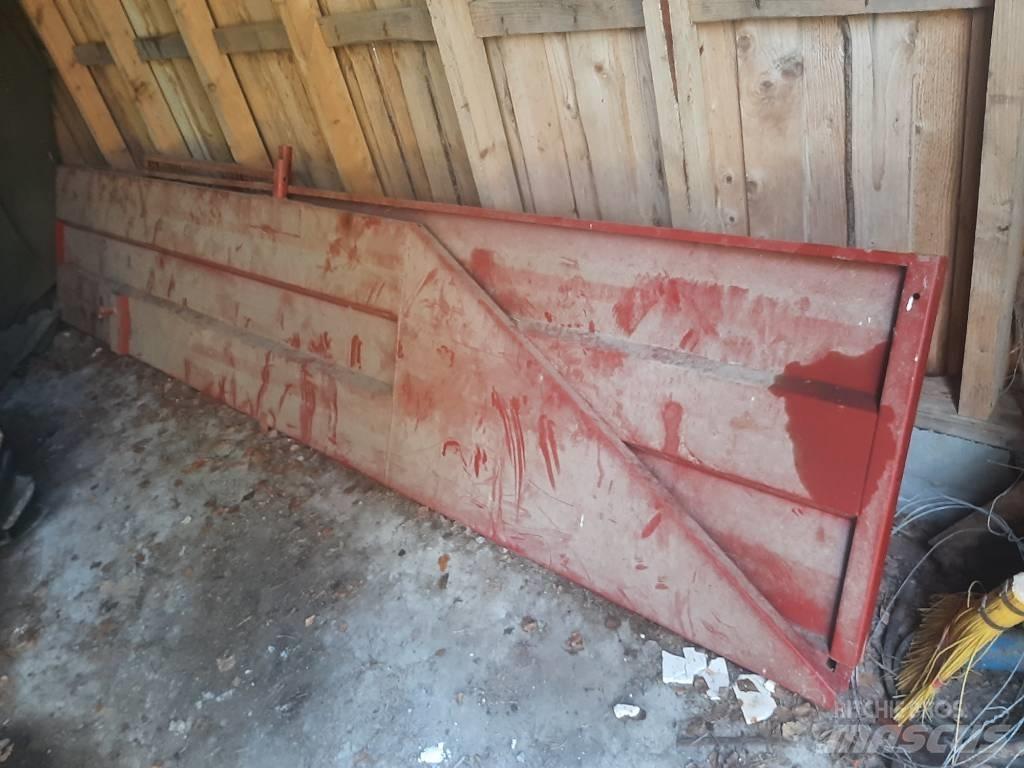 Tuhti Rehulaidat M90 Інші причепи