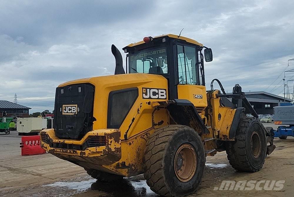 JCB 437 HT Фронтальні навантажувачі