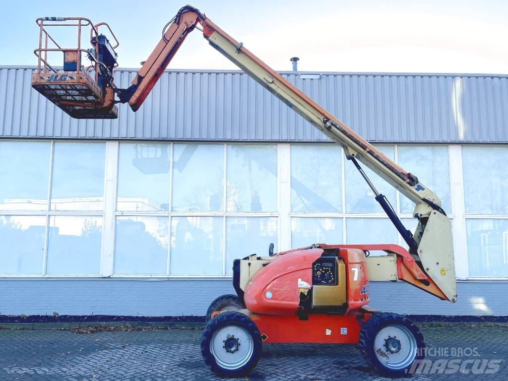 JLG 600 AJ Телескопічні підйомники