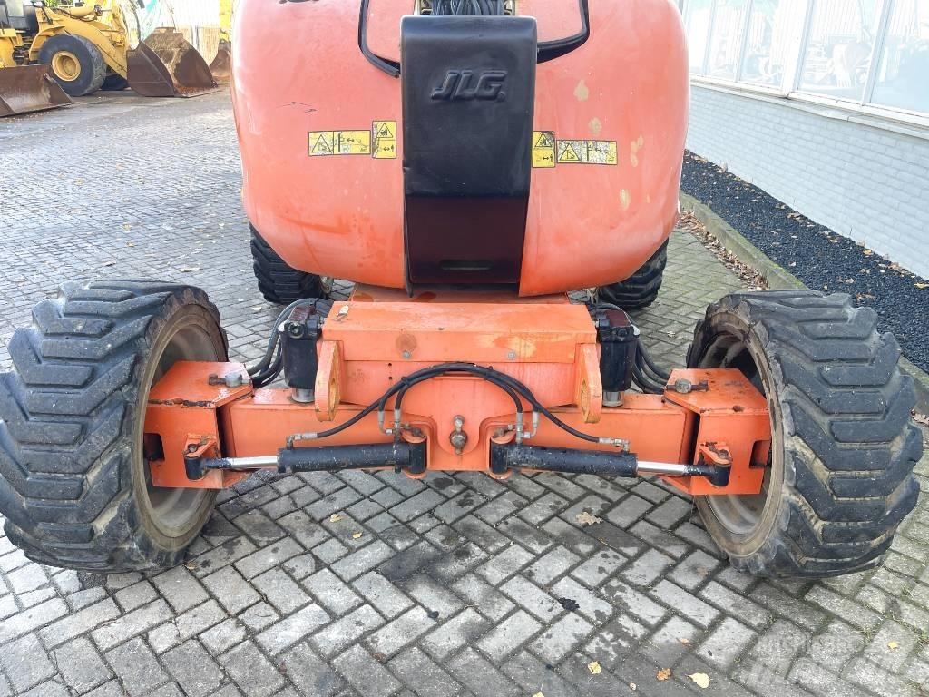 JLG 600 AJ Телескопічні підйомники