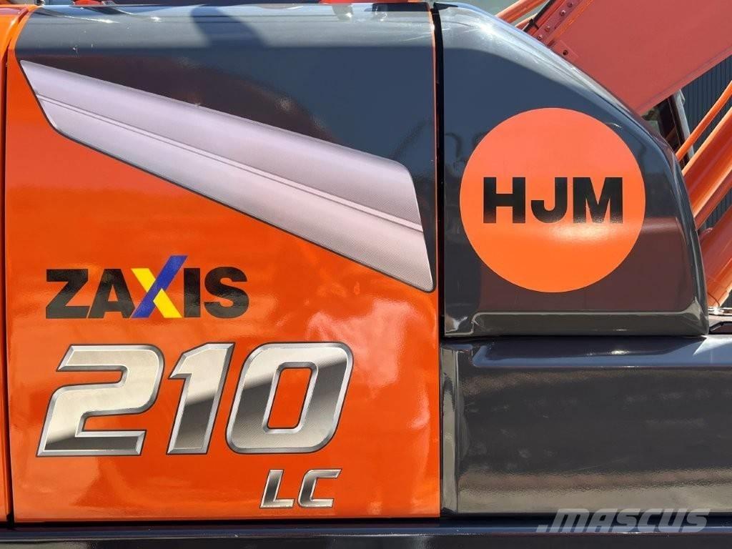 Hitachi ZX 210 LC-7 Гусеничні екскаватори