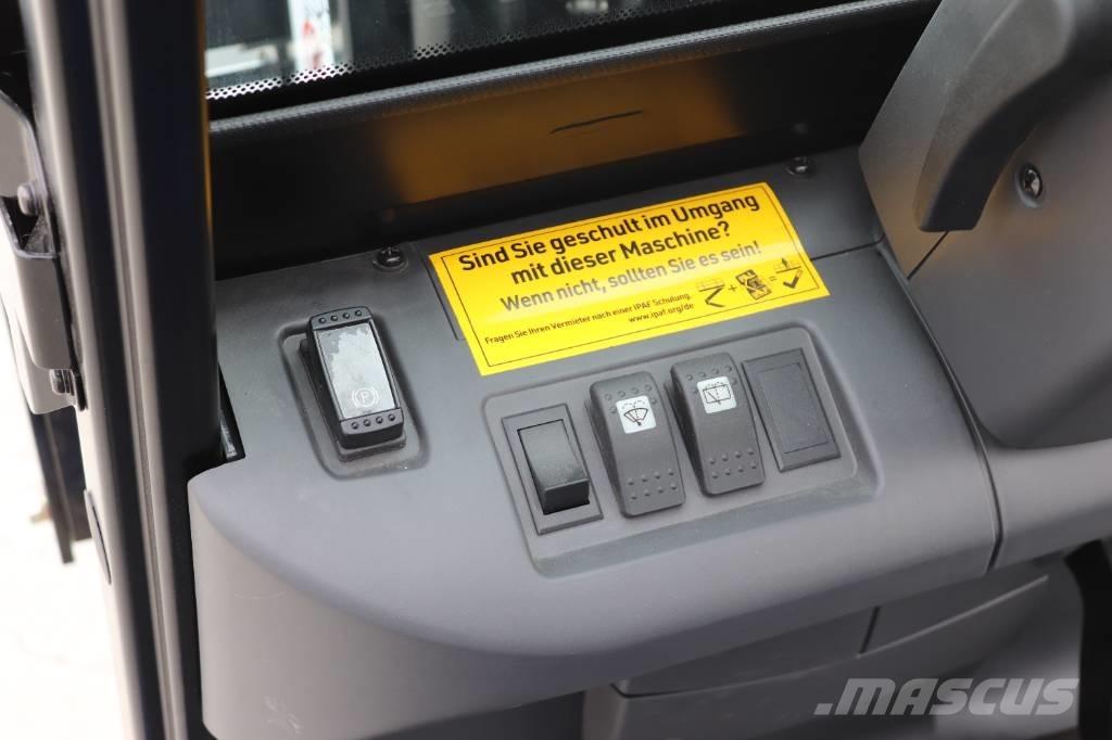 Mitsubishi FB20PN Електронавантажувачі