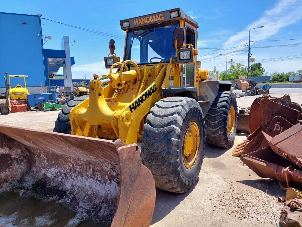 Hanomag 44D Фронтальні навантажувачі