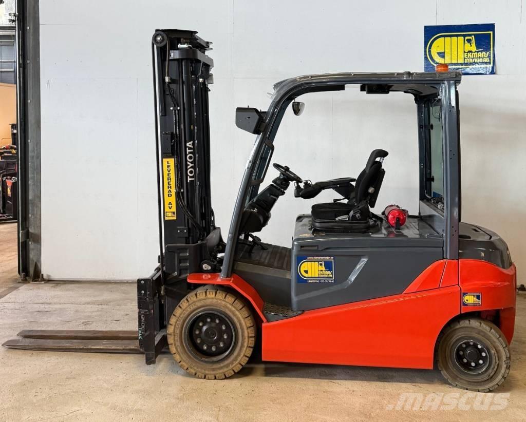 Toyota truck 8FBMT45 Електронавантажувачі