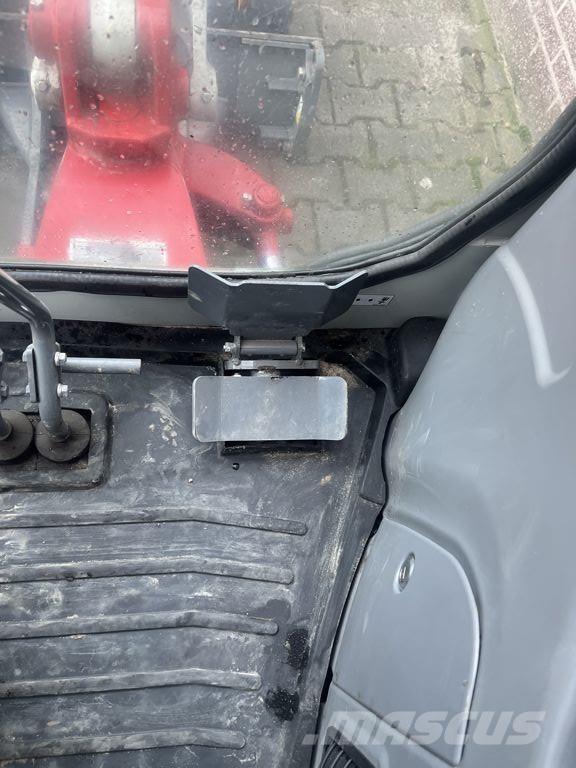 Takeuchi TB216 Міні-екскаватори < 7т