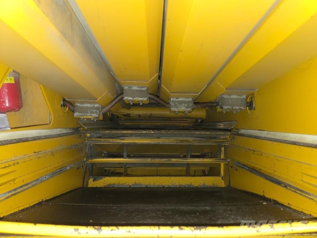 Sampo-Rosenlew 600 Зернозбиральні комбайни